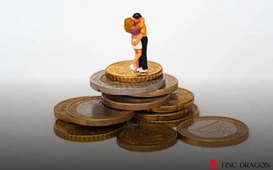 The Impact of CBDCs on Traditional Banking: A New Era