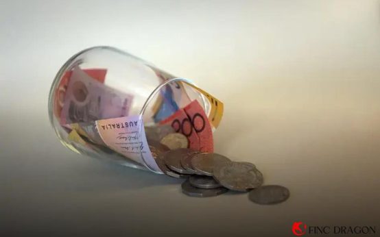 The Role of Social Media in Influencing Investment Choices